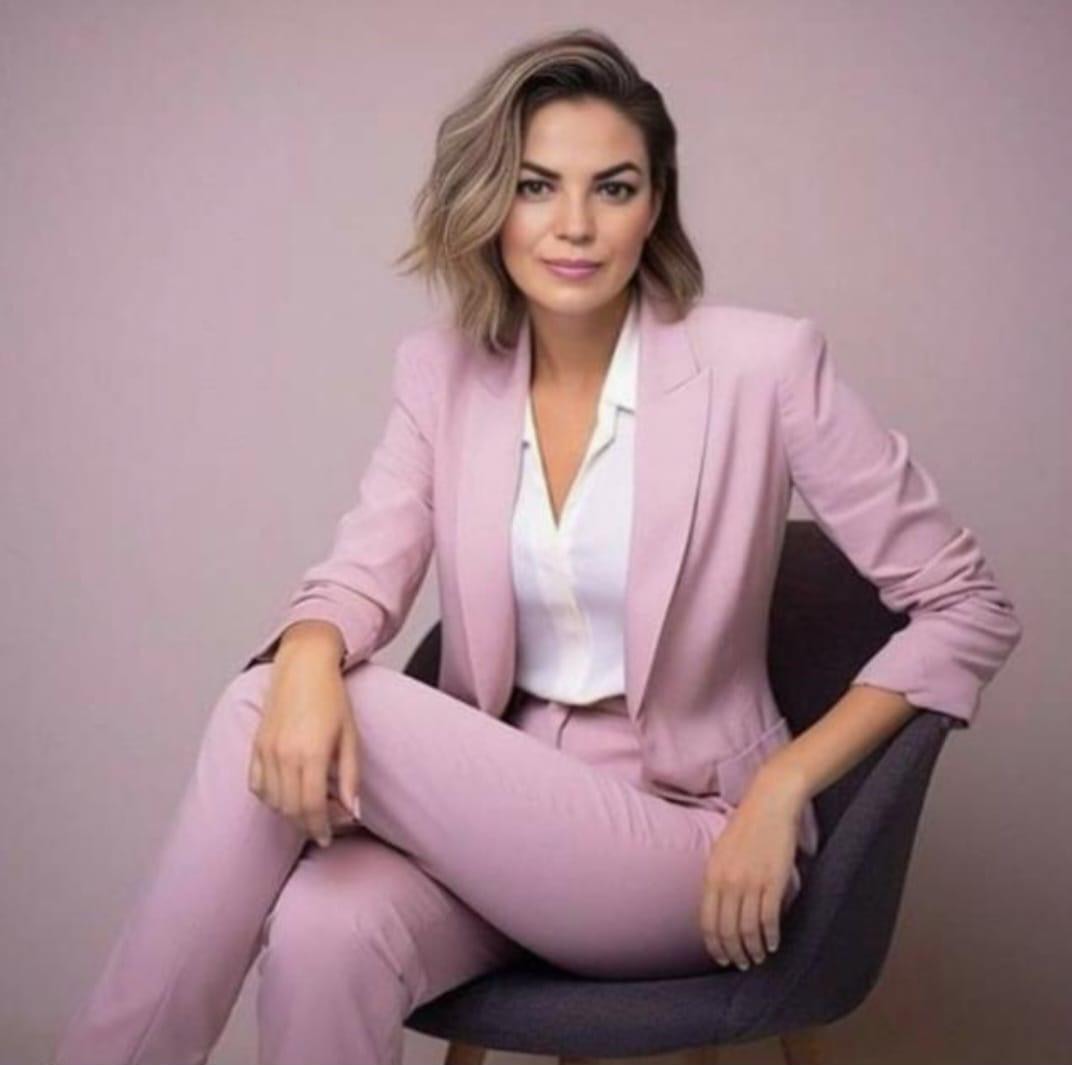 REYNA CANO